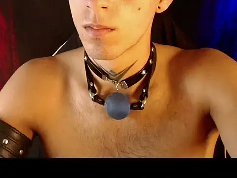 dark_men1 webcam