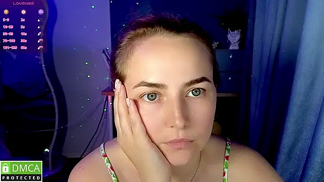 Mira_Mermayd webcam