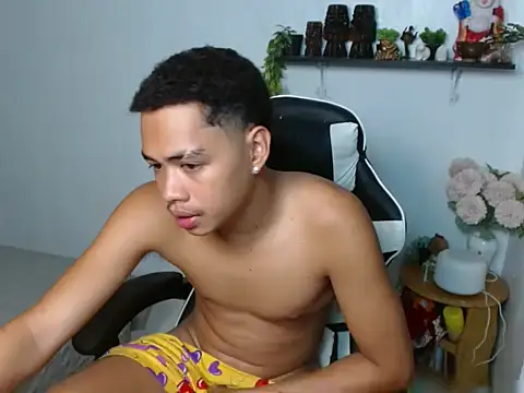 curlyasian_njxx (M twink) - jerking