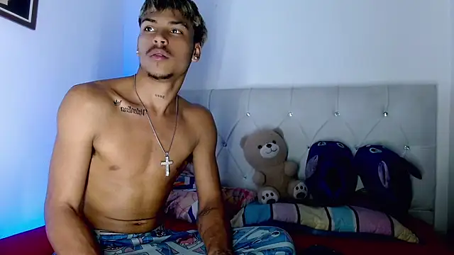 Angel_foxc13 webcam