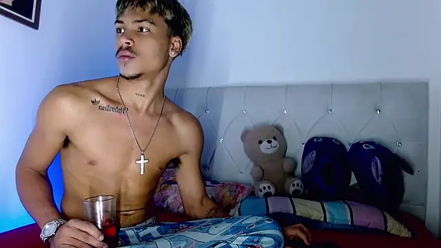 Angel_foxc13