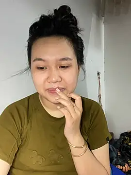 Almira6868 webcam