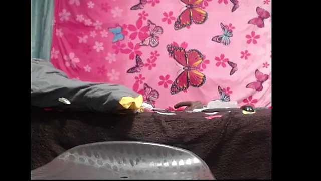 Zoe_bbw21 webcam