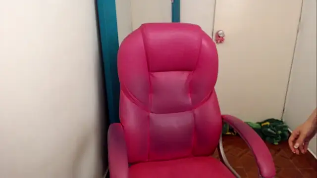 zoe_jones13 webcam