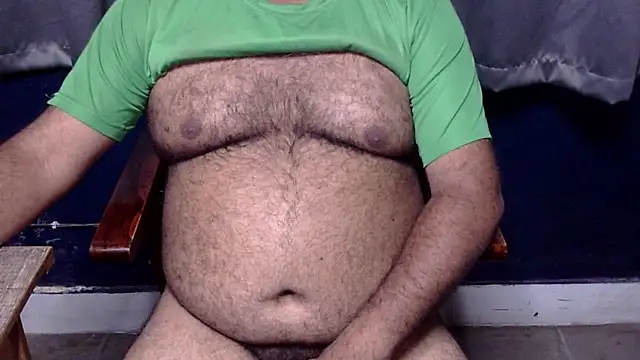 hairysubcub_70 (Ask my age) - Welcome To Daddy's Room. Make Daddy Cum.
