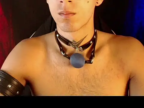 dark_men1 webcam