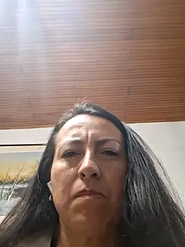 Lauryn_Jones webcam