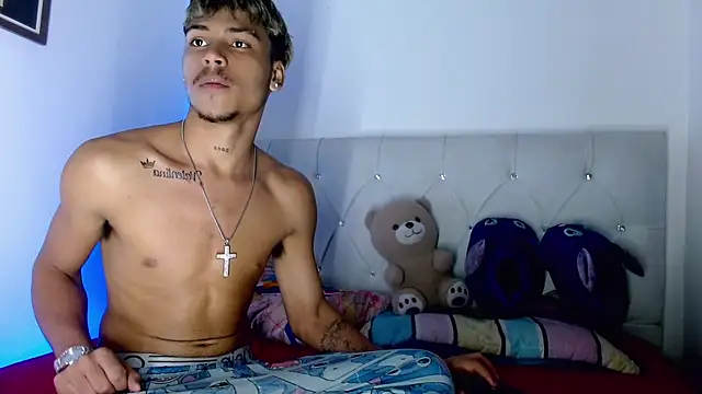 Angel_foxc13 webcam