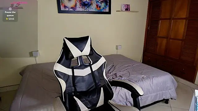 jordan_mm420 (M twink) - easy shot cum public