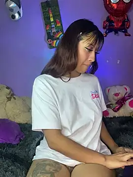 leyla_collinss_ (F teen) - plug anal