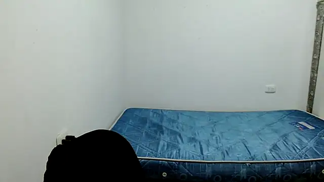 estefania224 webcam