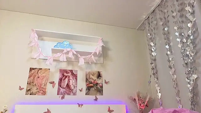 Milly_Lane webcam