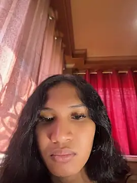 slutty_aki webcam