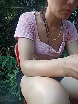 Heryy_xx live cam on StripChat