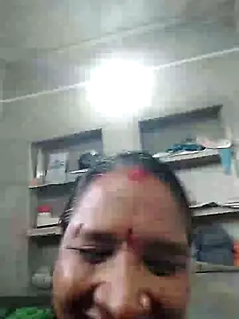 Loomaraj live webcam show