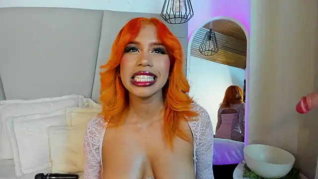 Nicole_Brown1126 webcam