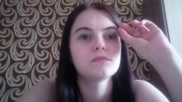 KikiAmino webcam