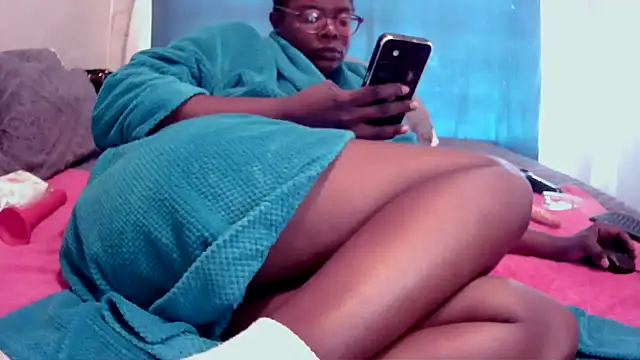 Tisha88 webcam