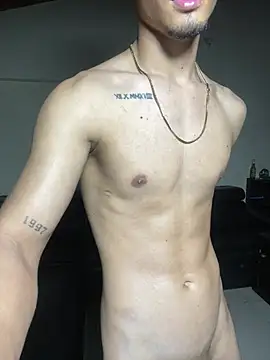 Aaronsexroom webcam
