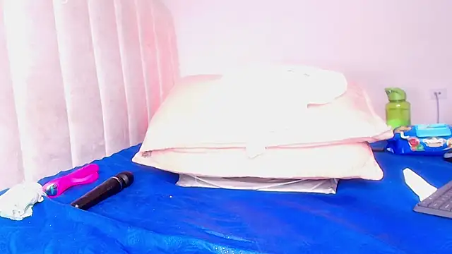 _ebony-queen_ webcam
