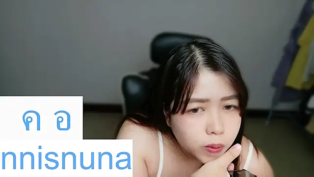 nunanunanuna live webcam show