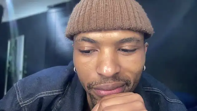 BlueIceCube live sex cam