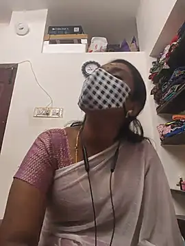 Tamil_Yalini12