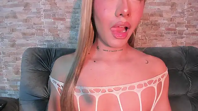 Dreams_Chloe webcam