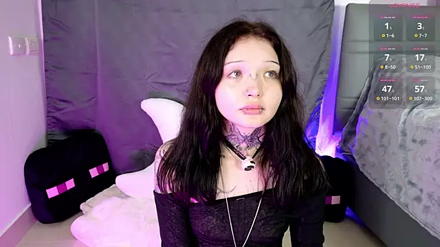 Lein_Bone live cam on StripChat