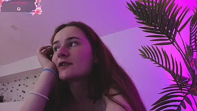 L1ittle_kitty_ live webcam show