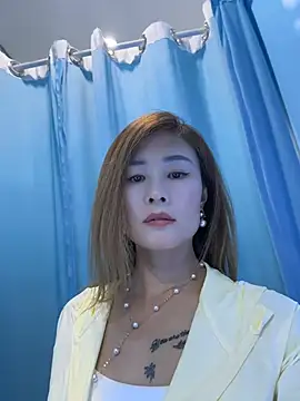 okgirl_23 live webcam show