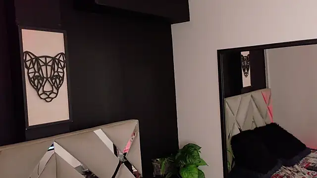 Apolo_Warrior live sex cam