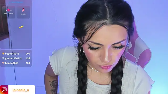 _onlylaiii_ webcam