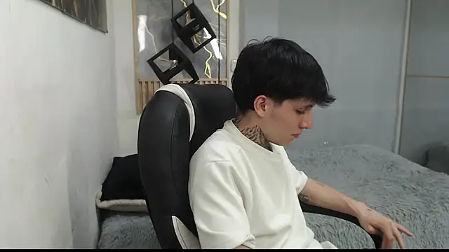 Cry_thereal webcam