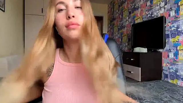 Micky_blush