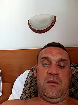 PeteR1987- live cam on StripChat