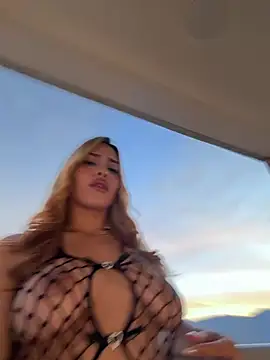 Karyrios live webcam show