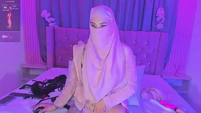 nayla-mouna (F young) - Doggy style and finger pussy 🥵