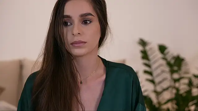 doviaclaire (F young) - cum, squirt