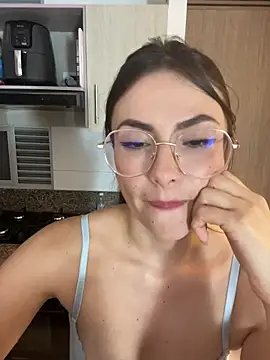 isa_p live cam on StripChat