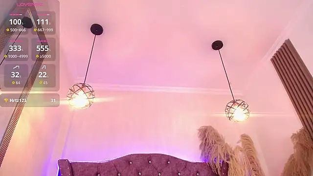 Amara_Davis1 webcam