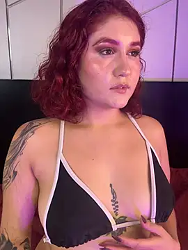 leidysavage (F young) - rub pussy in missionary 🔥🔥🔥