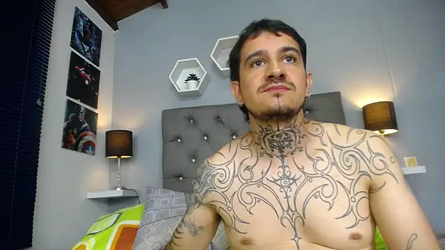 xxxthesupercum webcam