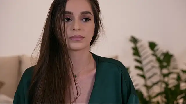 doviaclaire - DoviaClaire's free webcam - UK Sex Cams