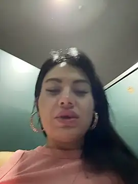 Wet__Bunny webcam