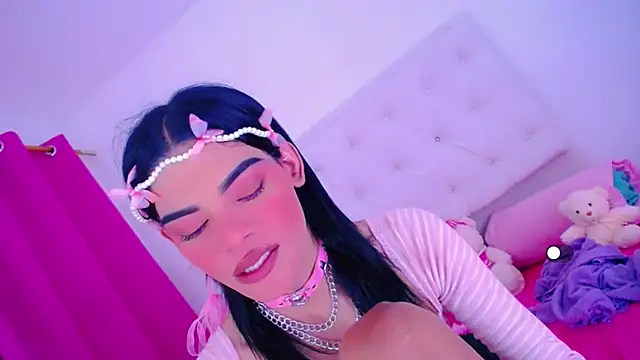 Theylor_Rouse live cam on StripChat