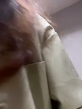 kiss_loo webcam