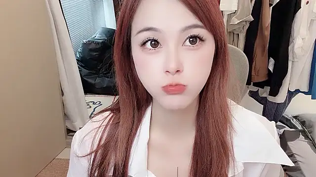 Sophia-000 webcam