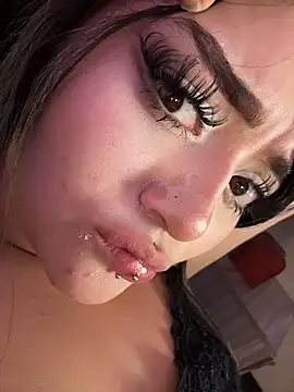 lya_nekko_ webcam