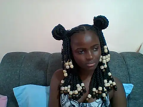 Beauty-Glam live cam on StripChat